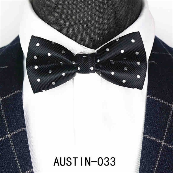 Nơ cổ Austin