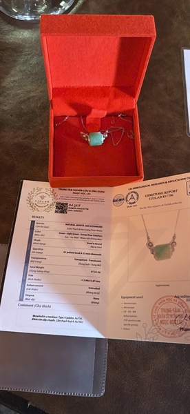 Dây chuyền kim cương cẩm thạch