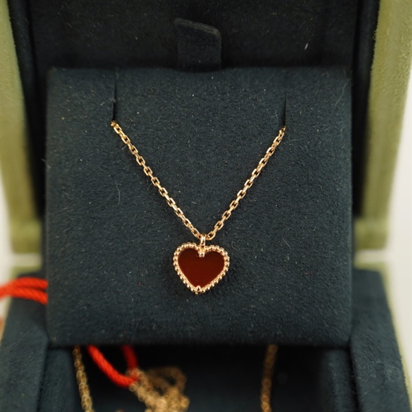 Dây chuyền Van Cleef trái tim đỏ +