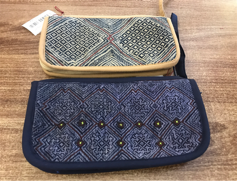 Ví vòng to khóa thường (HT)