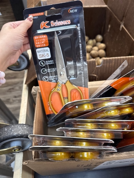 Kéo Cắt Gà