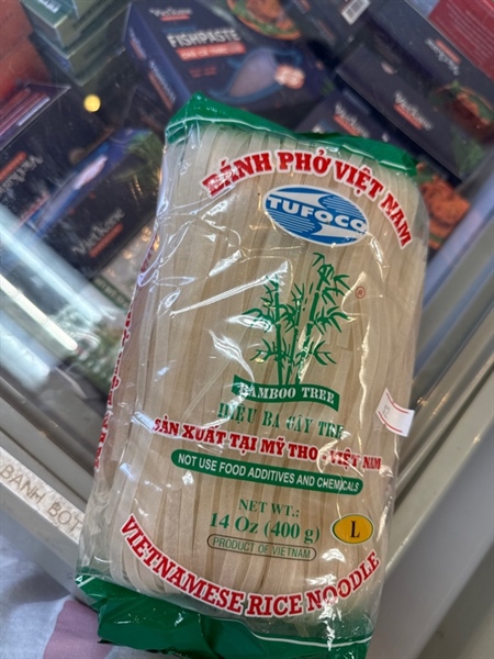 Bánh Phở Ba Cây Tre