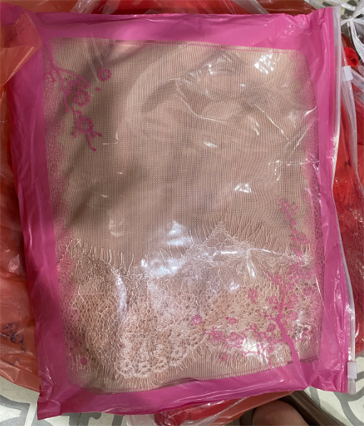 Đầm ren ngủ cho nữ vải mỏng