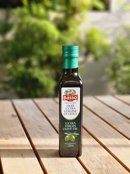 Dầu Olive Nguyên Chất Basso 250ml