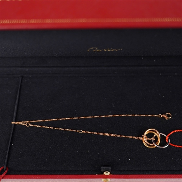 Vòng tay Cartier vàng 3 mặt tròn (PTW226) KG+