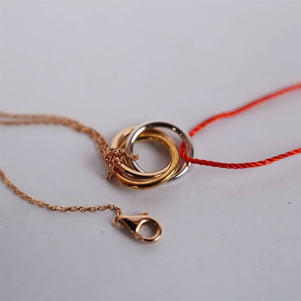 Vòng tay Cartier vàng 3 mặt tròn (PTW226) KG+