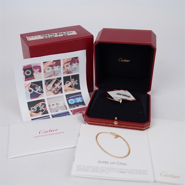 Vòng tay Cartier đinh vàng đính đá (337BUC) KG+