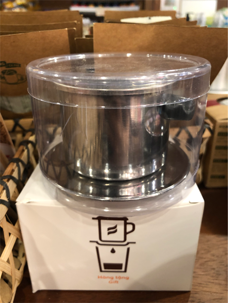 Ban me phin cà phê コーヒーフィルター