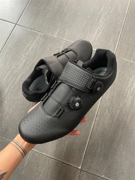 giày Cá SPEED - 2 Khóa Vặn - Sz 41 - Màu Đen (đôi)