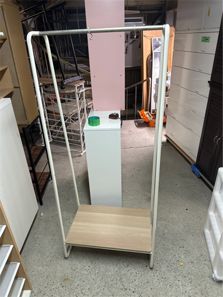 Giá treo đồ 65cm vàng