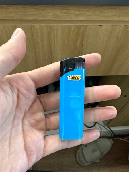 Bật lửa Bic XP2