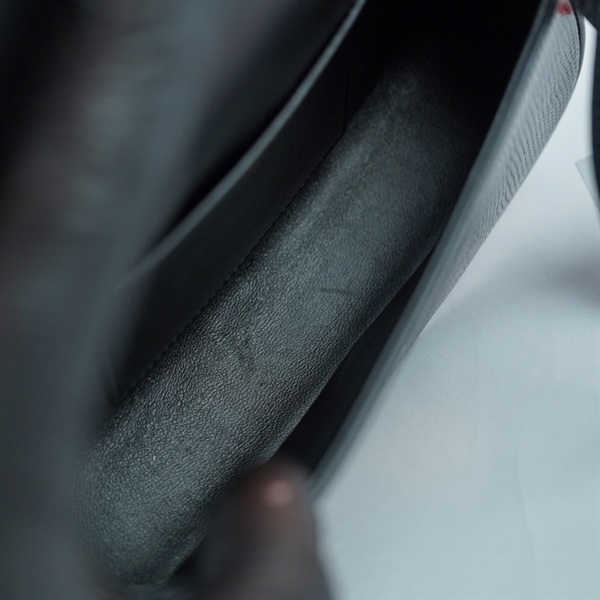 Túi Celine kẹp nách đen sz19 KG+