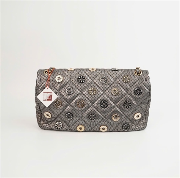 Túi Chanel Charm đồng xu màu xám sz28 +