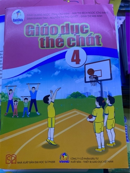 Giáo dục thể chất 4 Cánh diều