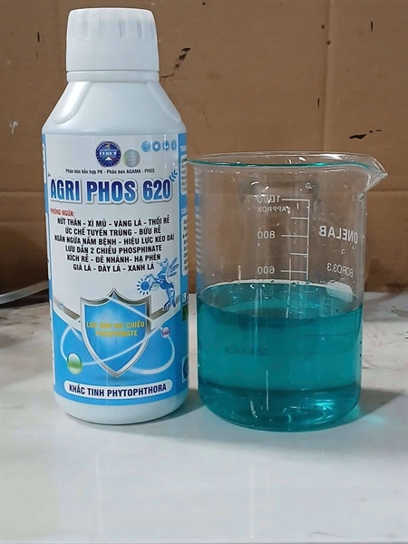 AGRIPHOS 620 1 lít