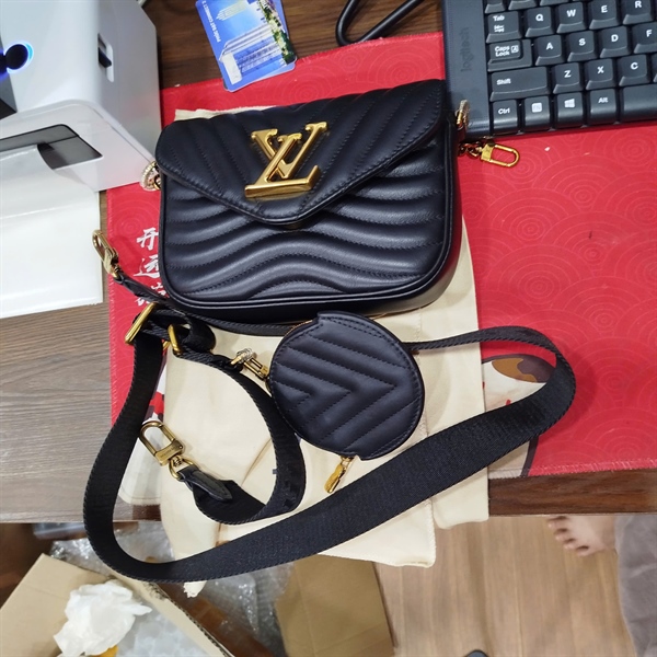 Túi LV New Wave Multi Pochette đen kèm ví sz18 +