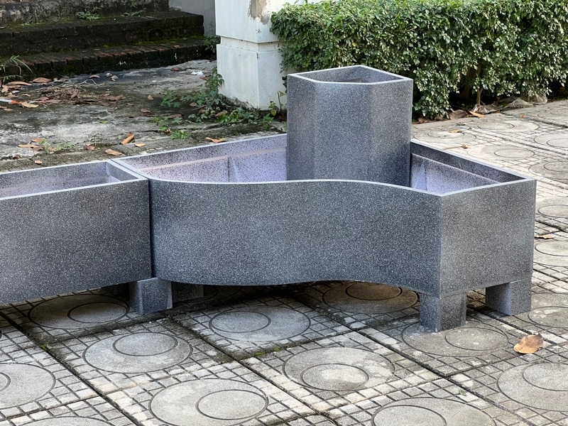 Chậu góc uốn 120.120.25 + chậu lọt lòng 40.45