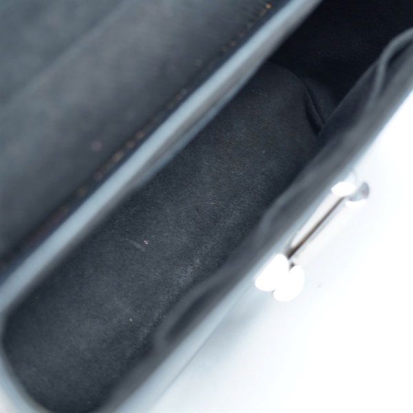 Túi LV Twist đen sz22 (LT) KG+