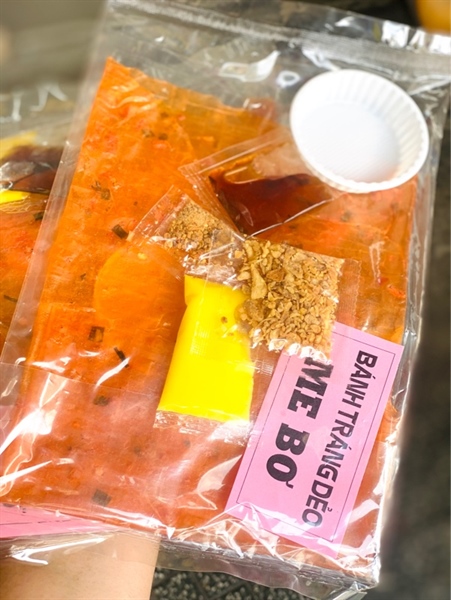 Dẻo tôm me bơ chén trắng