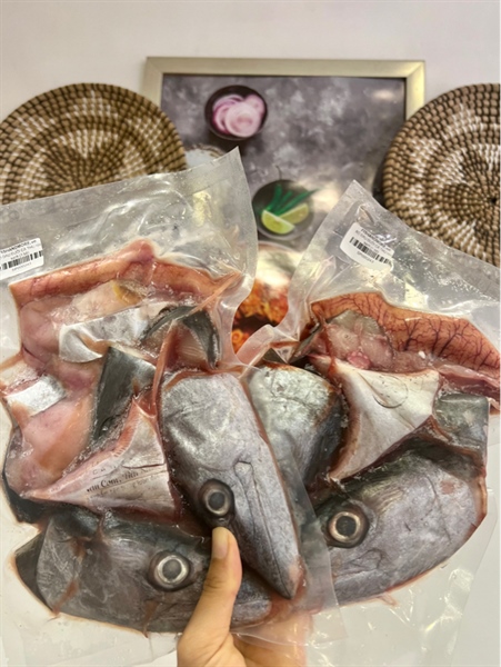 BỘ ĐẦU ĐUÔI CÁ THU rửa sạch