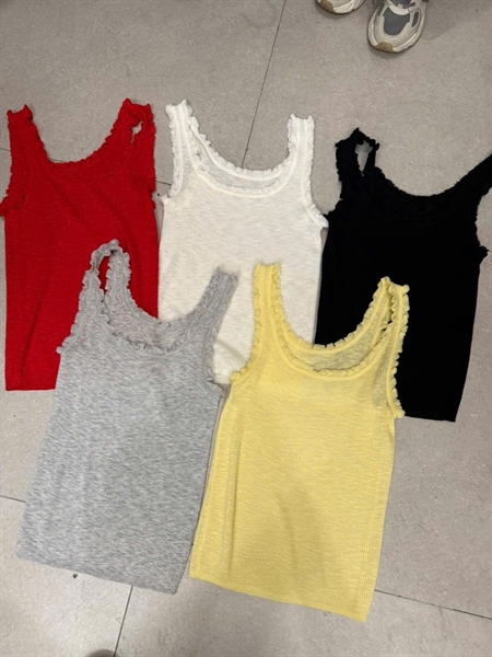 Áo Ba Lỗ Viền Ren 519089