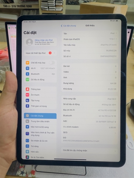 IPad Pro 11-inch 1st 2018 64GB Space Gray LTE - Pin 86% ( Zin Nguyên Bản - 1 Góc cấn nhẹ )