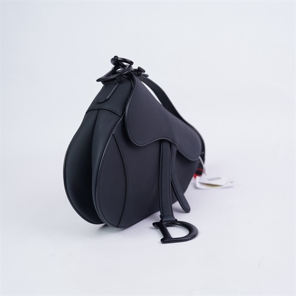 Túi Dior Saddle đen (09-Ma-1202) sz17 (miệng túi 23cm) (LTB) KG+