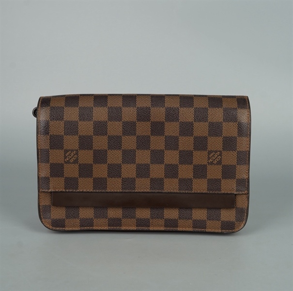 Túi LV Clutch ô vuông nâu (FL0095) sz24 (LT) KG+