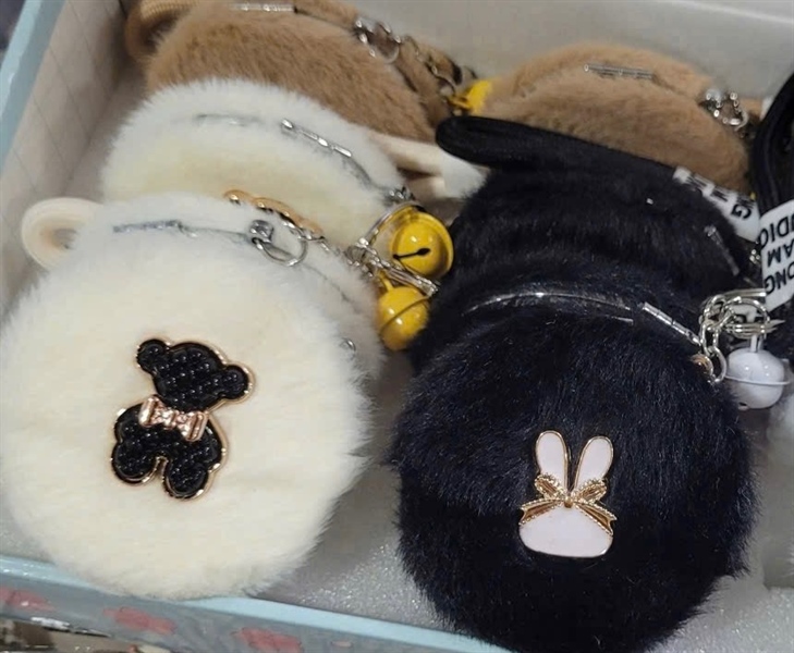 Gương gấu lông & móc khoá 2in1