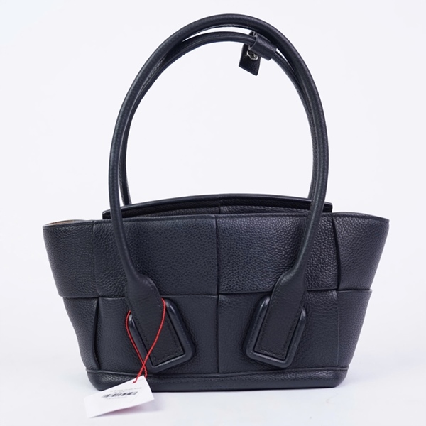 Túi Bottega Venata handle đen sz28 (PN) +
