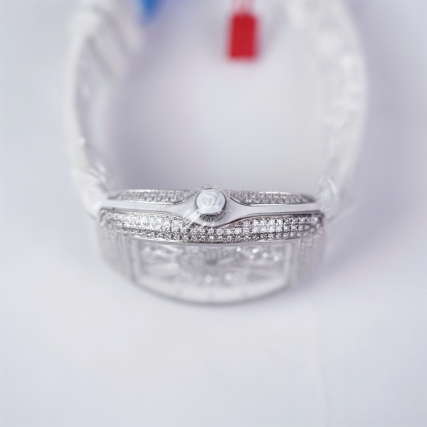 Đồng hồ Franck Muller trắng (No2061) sz32 (HC) KG+