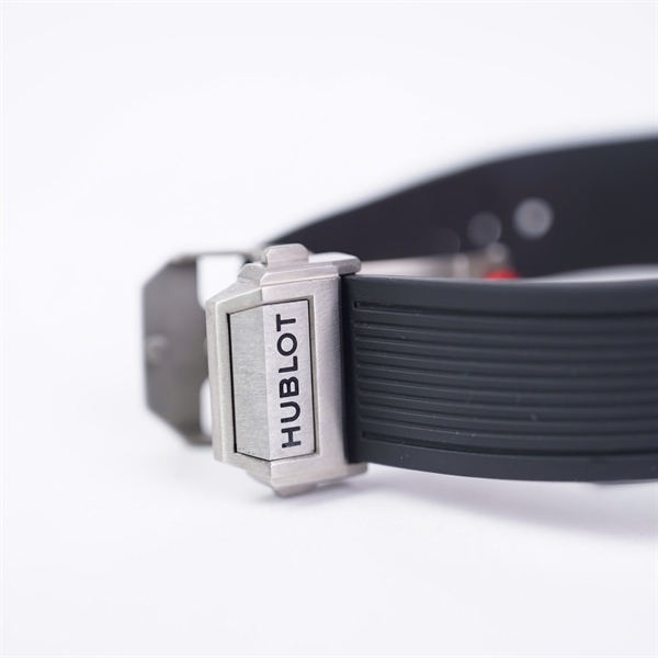 Đồng hồ Hublot Big Bang đen (1419860) sz48 (HC) KG+