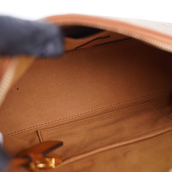 Túi MCM kẹp nách nâu kèm ổ+ 2 chìa sz26 KG+