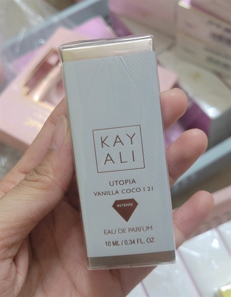 Kayali Utopia Vanilla Coco edp 10ml Mùi 21
