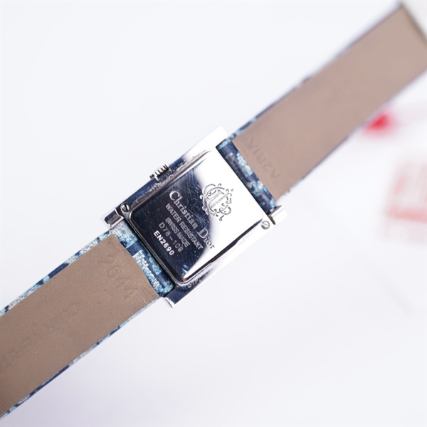 Đồng hồ Dior xanh kèm dây trắng (EN2690) sz20 (PN) KG+