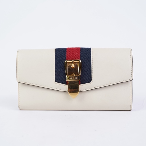 Ví GG trắng sz19 KG+