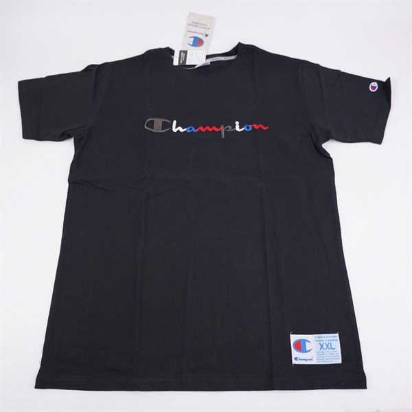 Áo thun đen in chữ Champion XL KG+