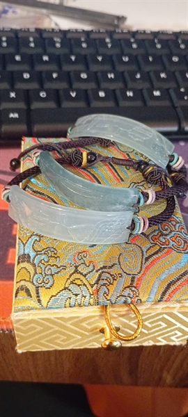 Khánh đeo tay Guatemala KG+