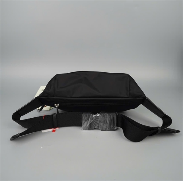 Túi BBR Bumbag đen (CNNORLEADON) sz22 (A-T) KG+