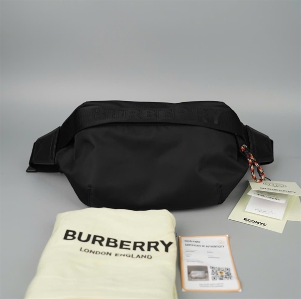 Túi BBR Bumbag đen (CNNORLEADON) sz22 (A-T) KG+