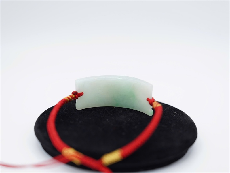 Khánh đeo tay sơn thủy Myanmar KG+