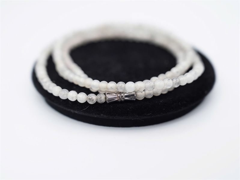 Chuỗi băng gà đen Myanmar sáng 3ly KG+