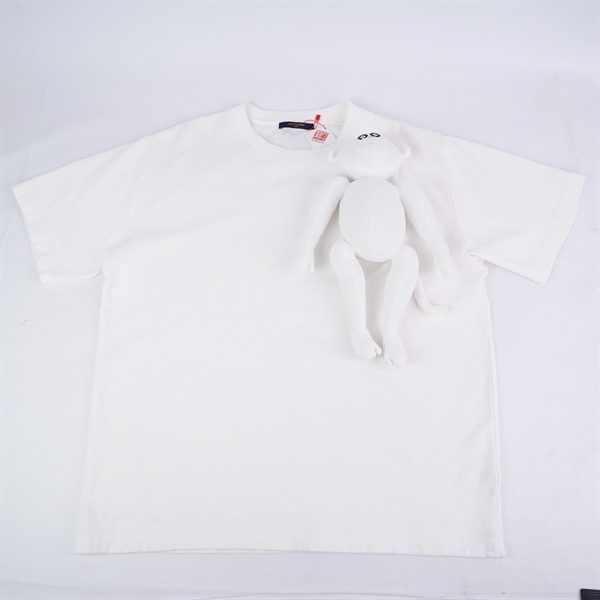 Áo thun LV hoa trắng đính gấu (BQ) KG+