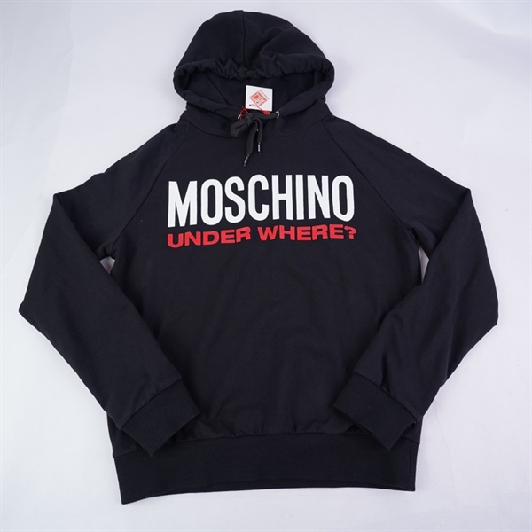 Áo thun Moschino đen in chữ (BQ) KG+