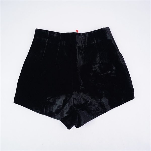 Quần short YSL đen (BQ) KG+