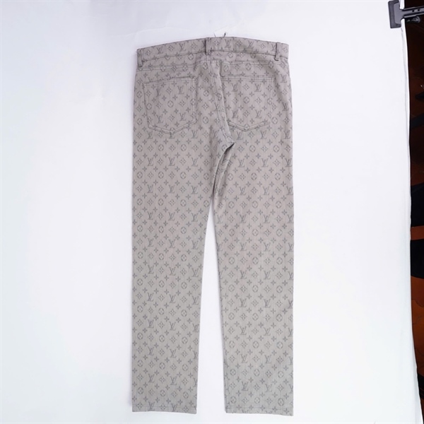 Quần LV hoa xám (BQ) KG+