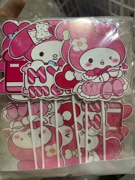 Thẻ cắm melody cầm ly trà