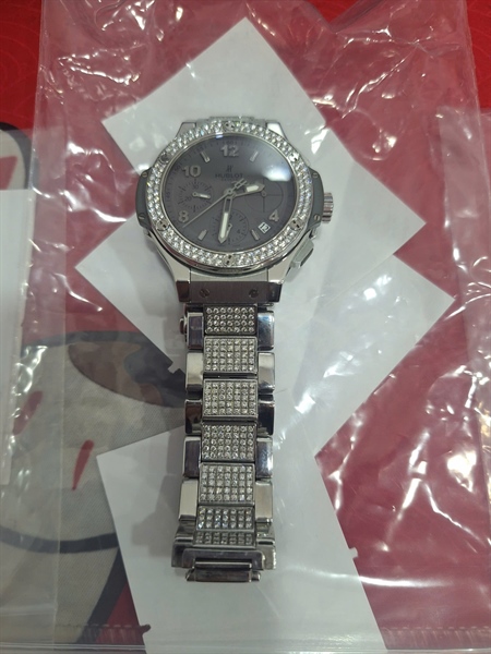 Đồng hồ Hublot bạc mặt xám (814999) sz42 (HC) KG+