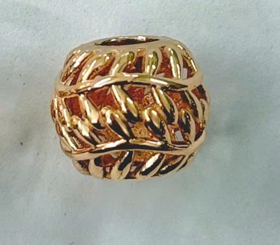 Charm vàng bi cầu hình lá CH250528A +