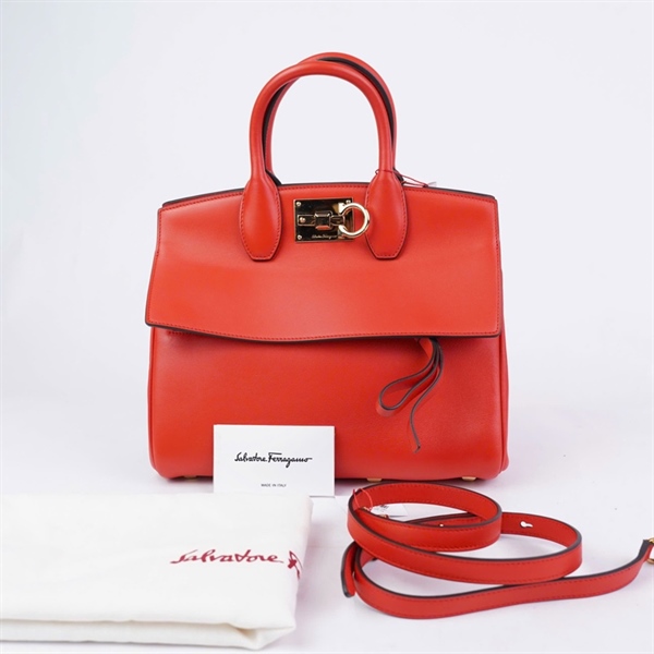 Túi Salvatore Handle đỏ ánh cam (AU-21-H159) sz28 (A-T) KG+